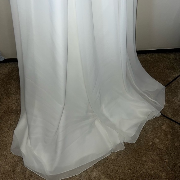 David's Bridal Galina Wedding Dress in Soft White Size 14 NWT Style WG3698 - Picture 12 of 13